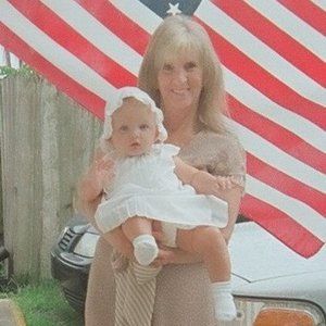 Meet your Posher, Lynn